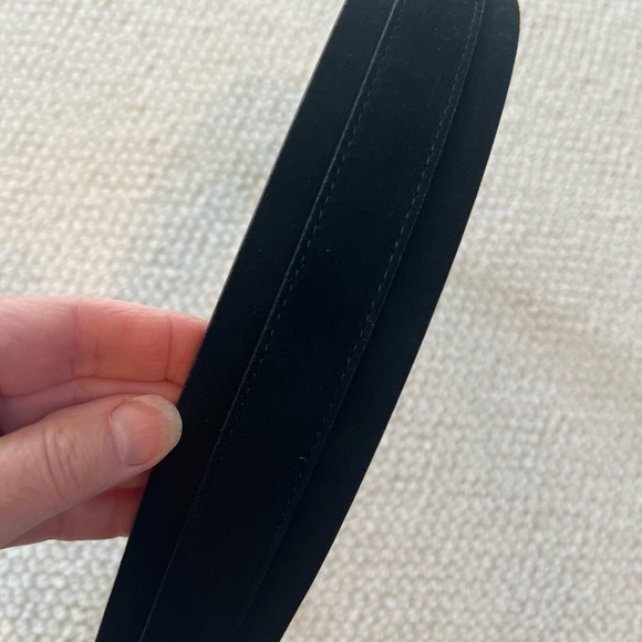 Size Sm Black suede belt - Picture 3 of 6